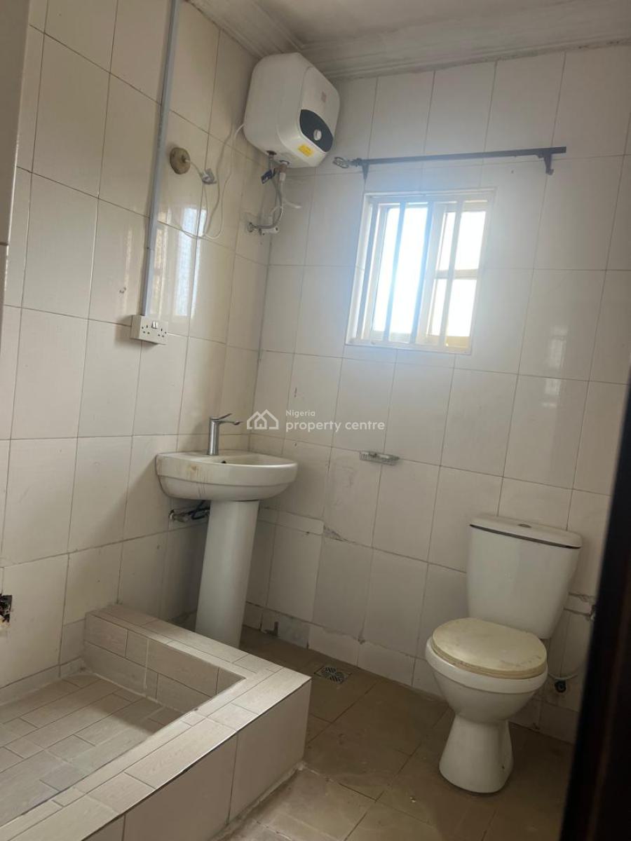 3 Bedroom Flat, Adeniyi Jones,ikeja Lagos, Adeniyi Jones, Ikeja, Lagos, Flat / Apartment for Rent