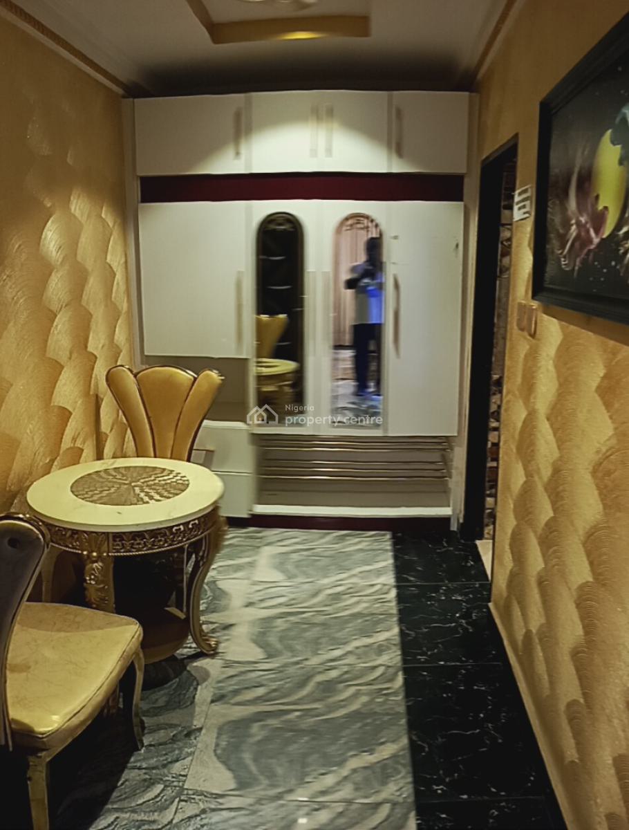 a Luxury Studio Apartment, Opebi, Ikeja, Lagos, Self Contain (single Rooms) Short Let