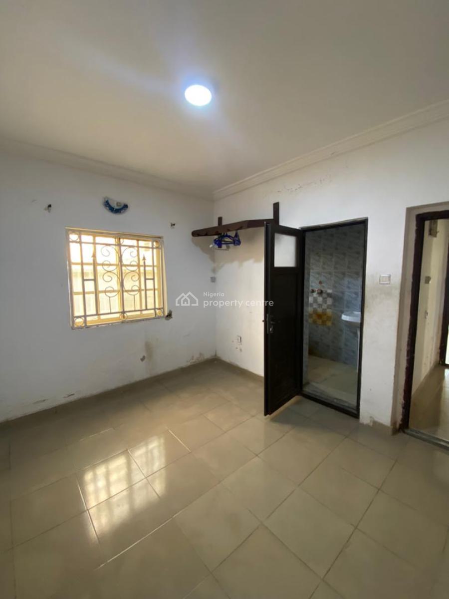 2 Bedroom Flat, Aja’s Bell Estate, Ogombo, Ajah, Lagos, Flat / Apartment for Rent