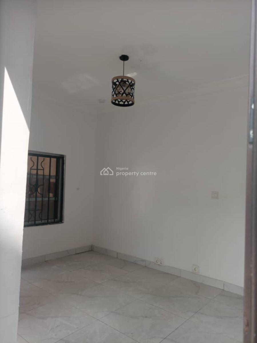 Clean Mini Flat / Room & Parlour Apartment, Conservation Road, Lekki Phase 2, Lekki, Lagos, Mini Flat (room and Parlour) for Rent