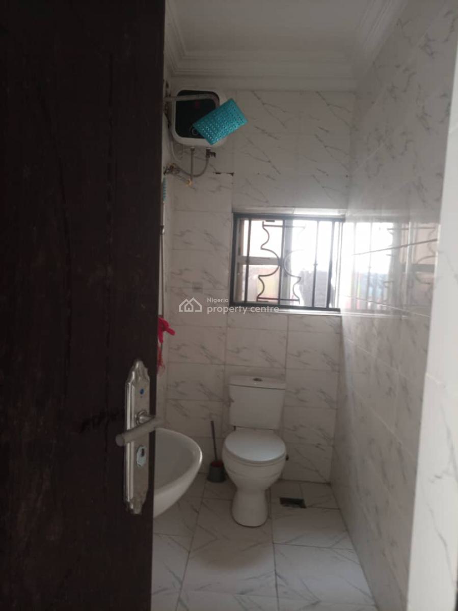 Clean Mini Flat / Room & Parlour Apartment, Conservation Road, Lekki Phase 2, Lekki, Lagos, Mini Flat (room and Parlour) for Rent