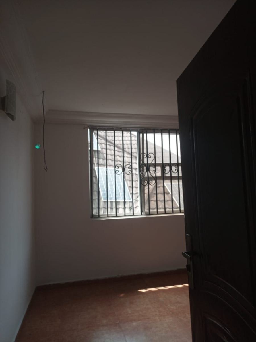 Nice 2 Bedroom Flat / Apartment, Orchid Road Before Orchid Roundabout, Lekki Phase 2, Lekki, Lagos, Flat / Apartment for Rent