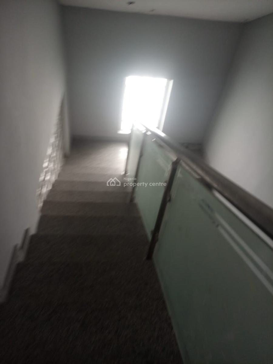 Nice 2 Bedroom Flat / Apartment, Orchid Road Before Orchid Roundabout, Lekki Phase 2, Lekki, Lagos, Flat / Apartment for Rent