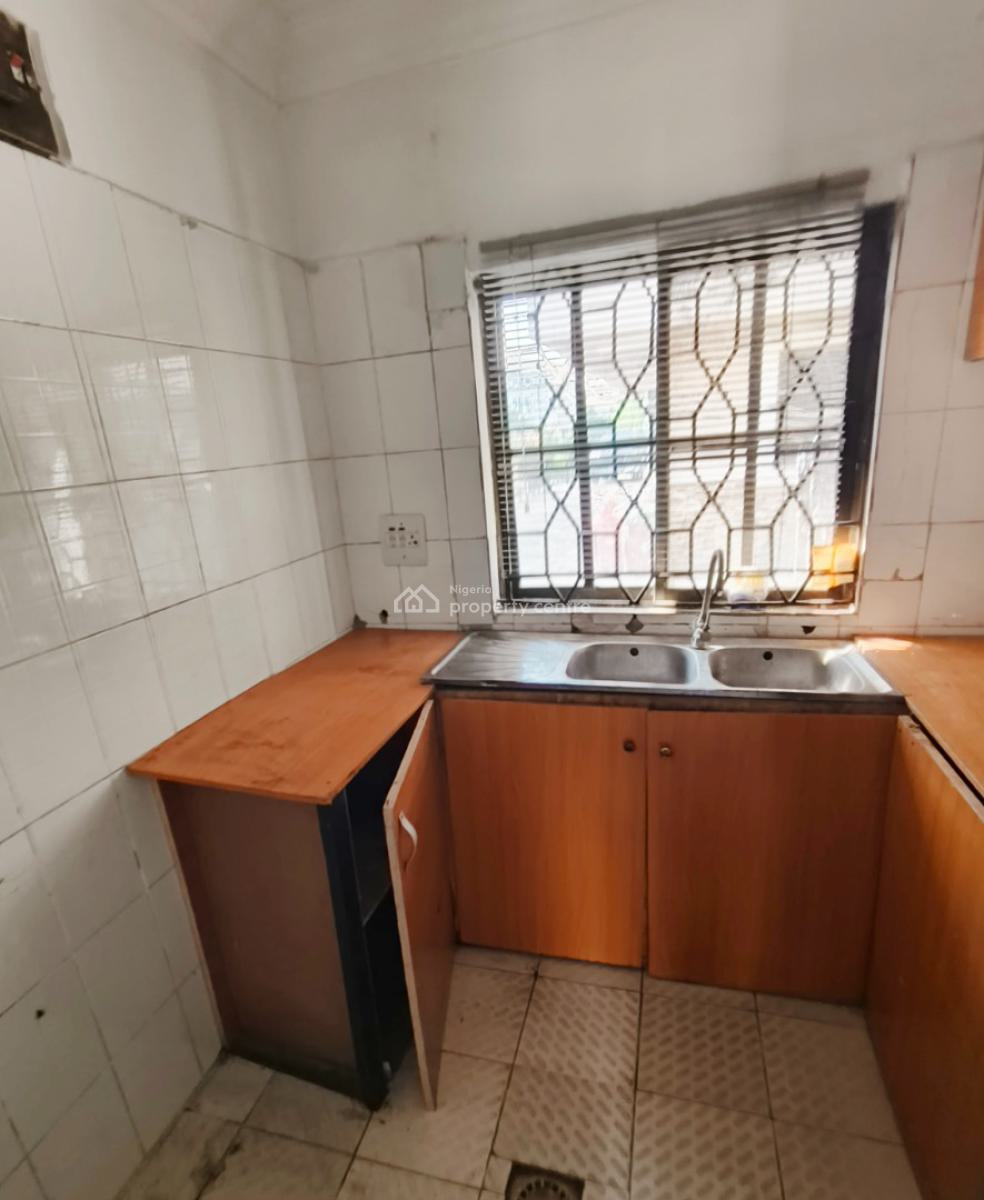 Mini Flat, Emerald Estate, Mobil Road, Ajah, Lagos, Mini Flat (room and Parlour) for Rent