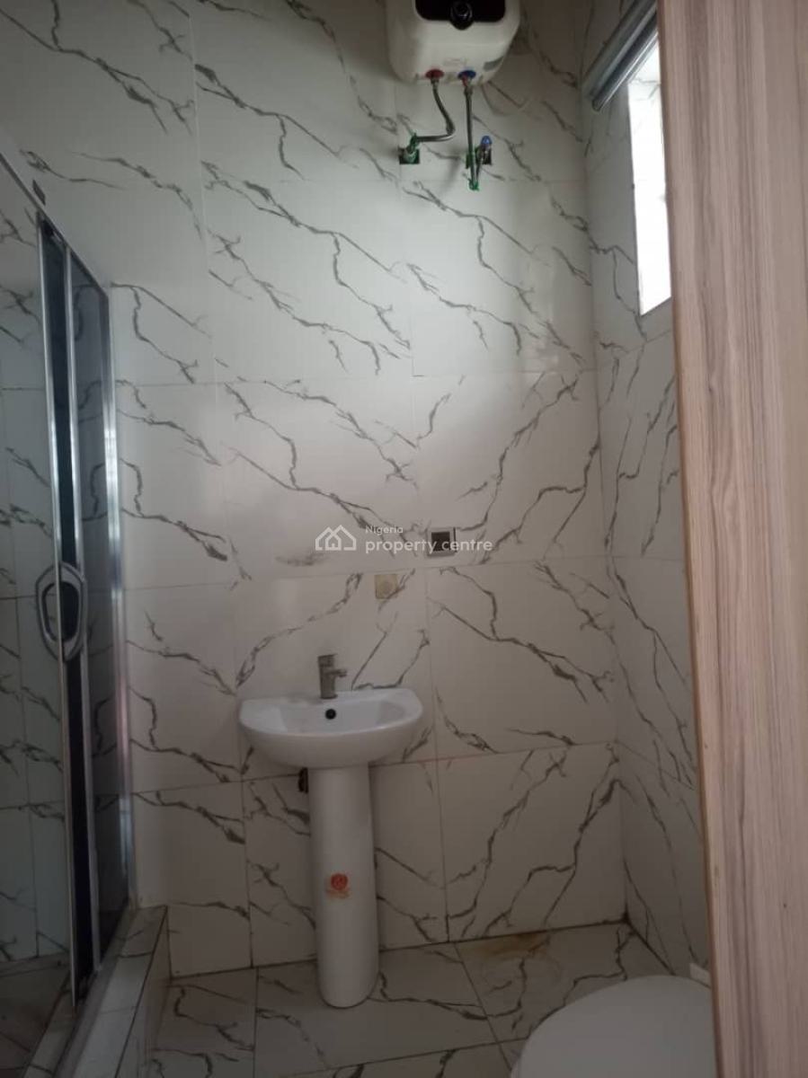 Clean 5 Bedroom Detached Duplex with Bq, Orchid Road Before Orchid Roundabout, Lekki Phase 2, Lekki, Lagos, Flat / Apartment for Rent