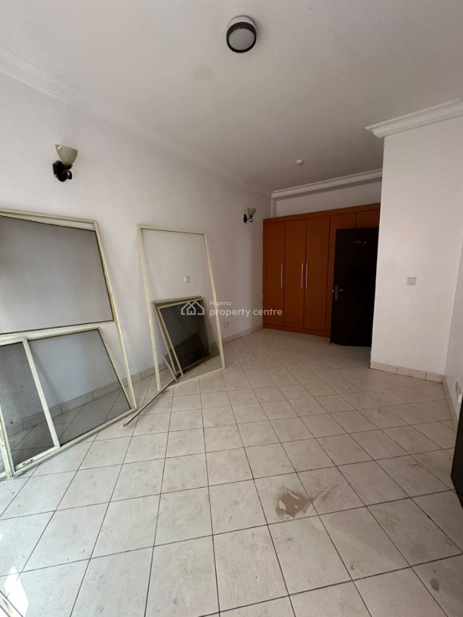 Spacious Well Built 2 Bedroom Apartment with Bq on The 1st Floor, Oniru, Victoria Island (vi), Lagos, Flat / Apartment for Sale