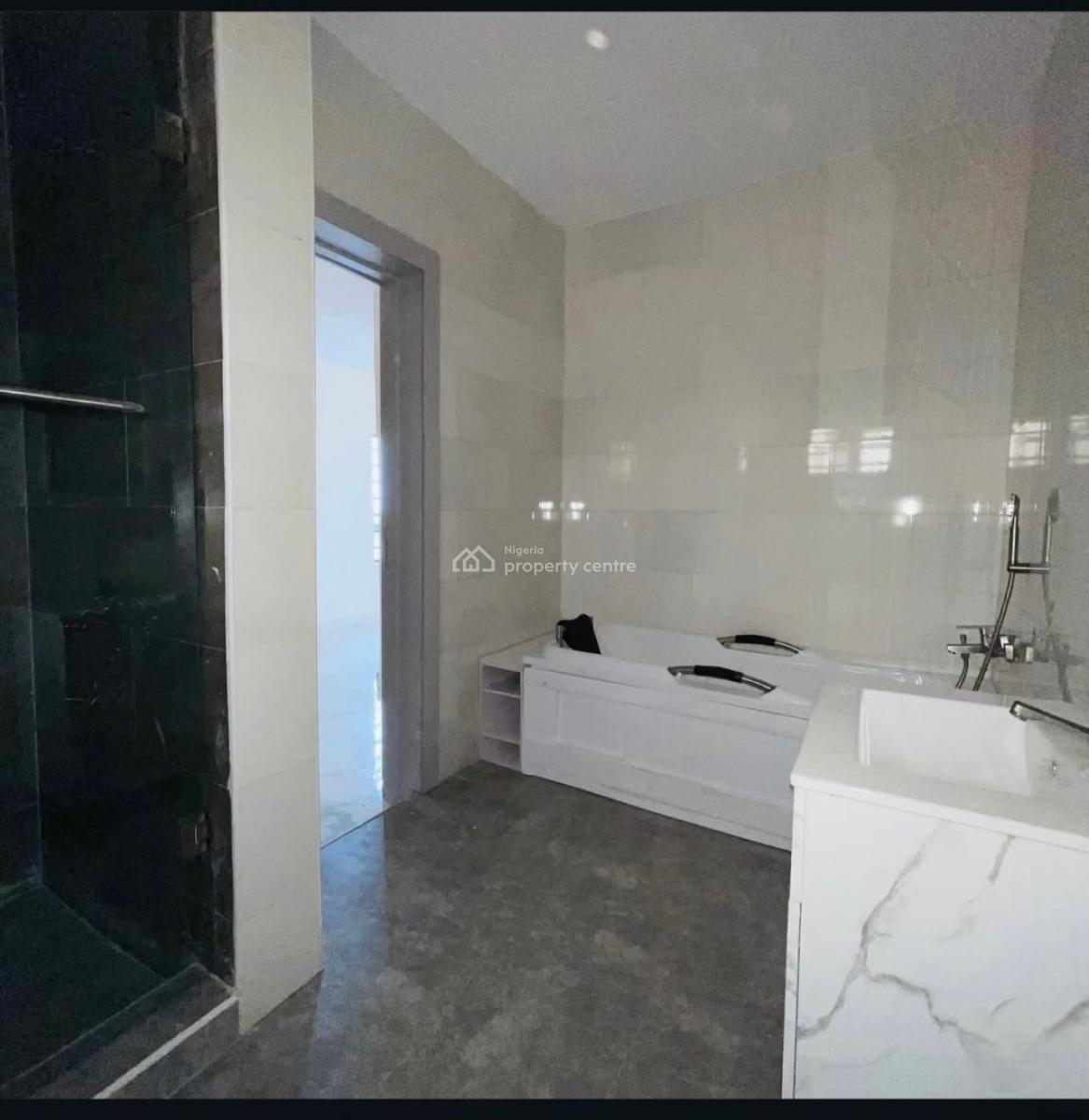 4 Bedroom Spacious  Duplex with a Bq, Ogudu Gra Phases   1, Ogudu, Lagos, Detached Duplex for Sale