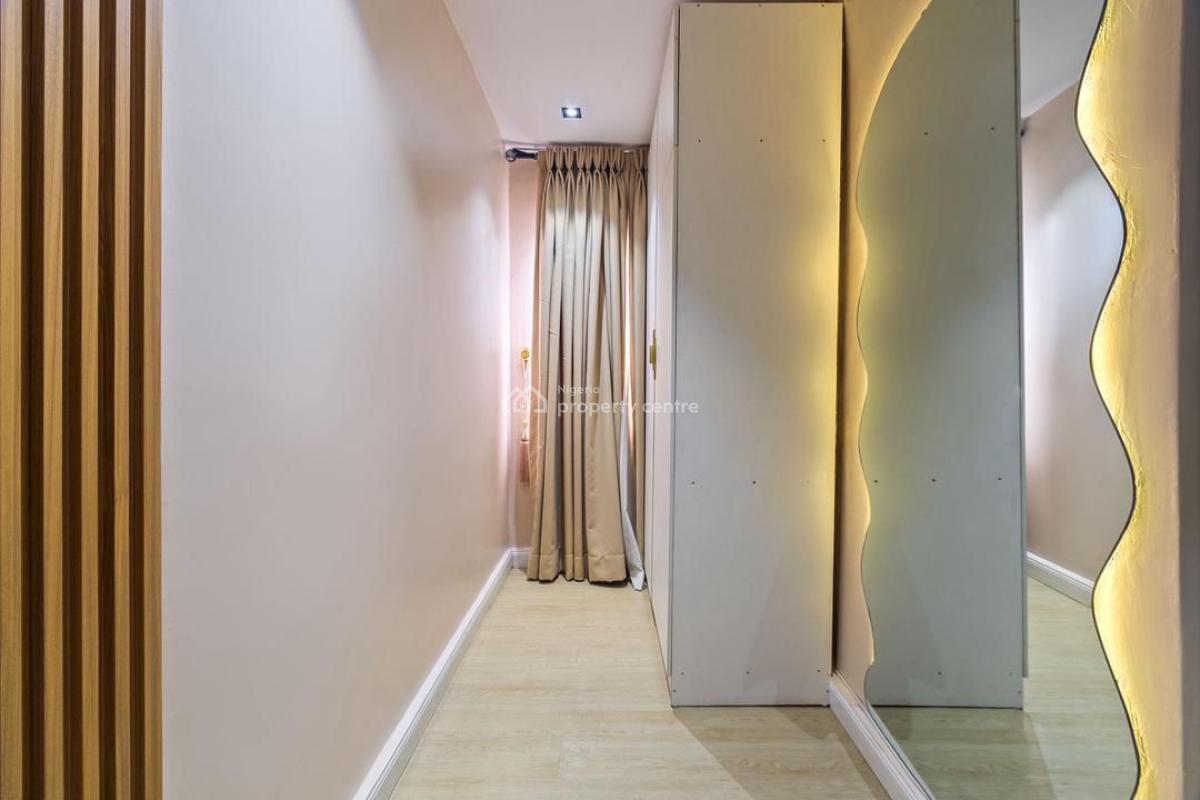 2 Bedroom Apartment, Lekki Phase 1, Lekki, Lagos, Flat / Apartment Short Let