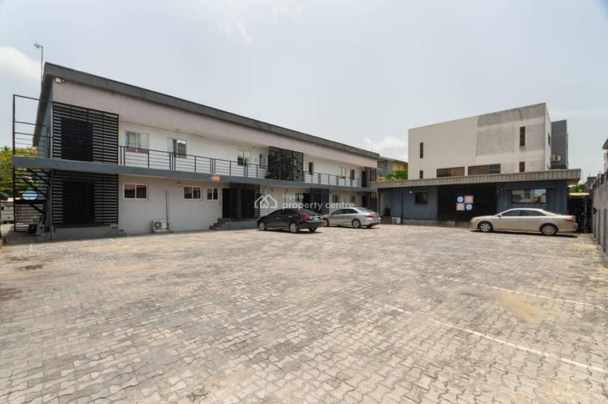 2 Bedroom Apartment, Lekki Phase 1, Lekki, Lagos, Flat / Apartment Short Let