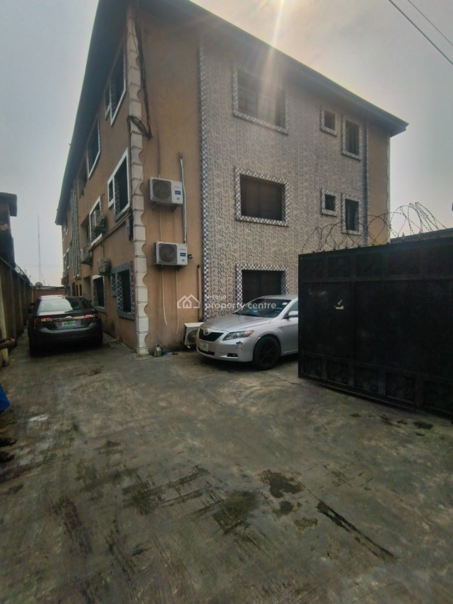 Spacious 6 Units of 3 Bedroom Flat All Rooms En-suite with Guest, Ramat Crescent, Gra, Ogudu, Lagos, Block of Flats for Sale
