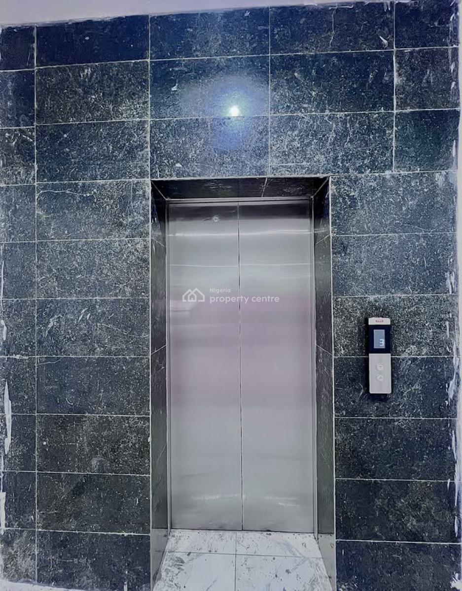 Fully Serviced 2 Bedroom Apartment with Bq, Lekki Phase 1, Lekki, Lagos, Block of Flats for Sale