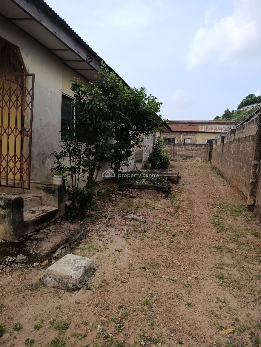 Twin Flat of 3 Bedroom Each with 4 Shops on 700sqm of Land Fenced, Obat Tower, Adegbayi, Alakia, Ibadan, Oyo, Block of Flats for Sale