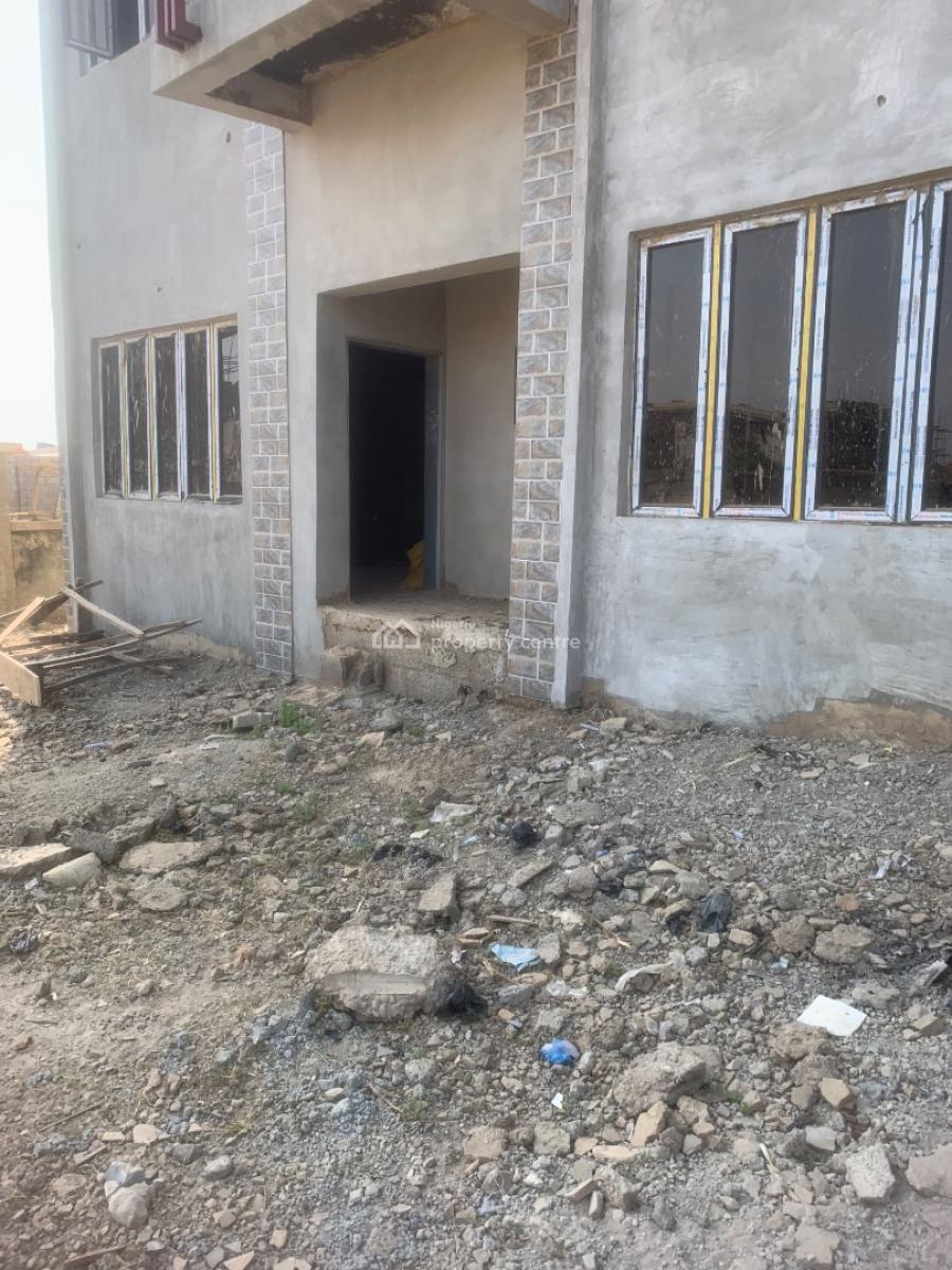 Distress of 4 Bedroom Terrace Duplexes, Street Behind Aduvie School, By Tipper Garage, Jahi, Abuja, Terraced Duplex for Sale