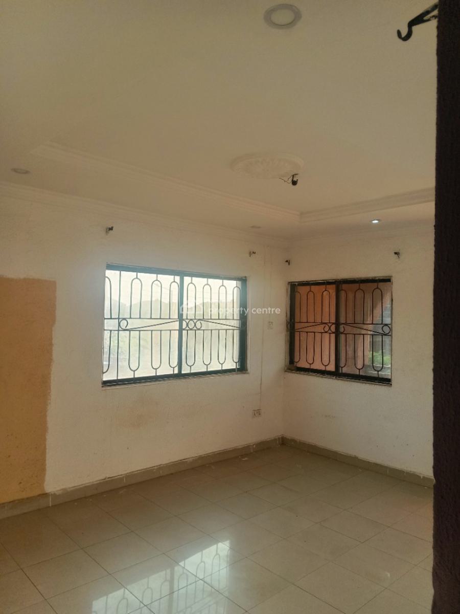 Standard Mini Flat Upstairs Inside an Estate, Waec Ebute Igbogbo Road, Ebute, Ikorodu, Lagos, Mini Flat (room and Parlour) for Rent