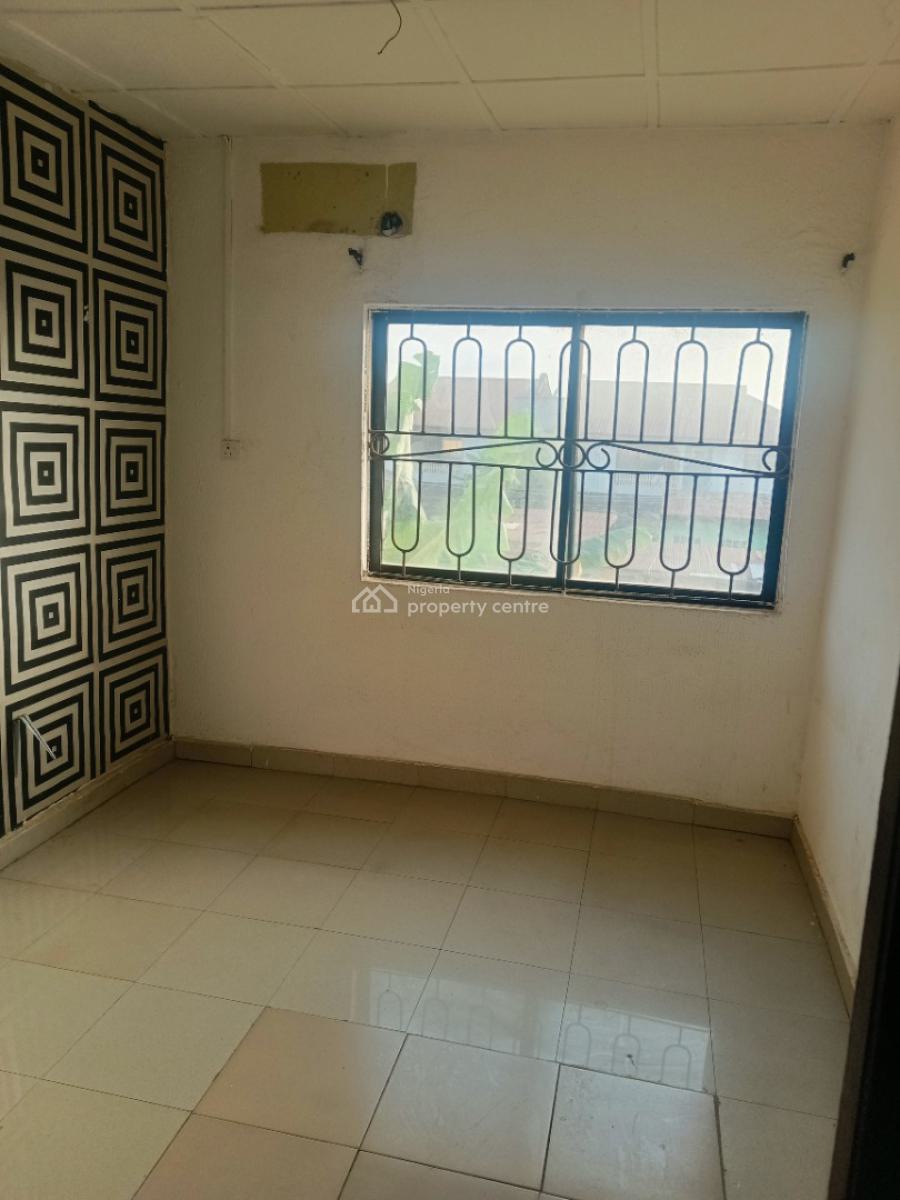 Standard Mini Flat Upstairs Inside an Estate, Waec Ebute Igbogbo Road, Ebute, Ikorodu, Lagos, Mini Flat (room and Parlour) for Rent