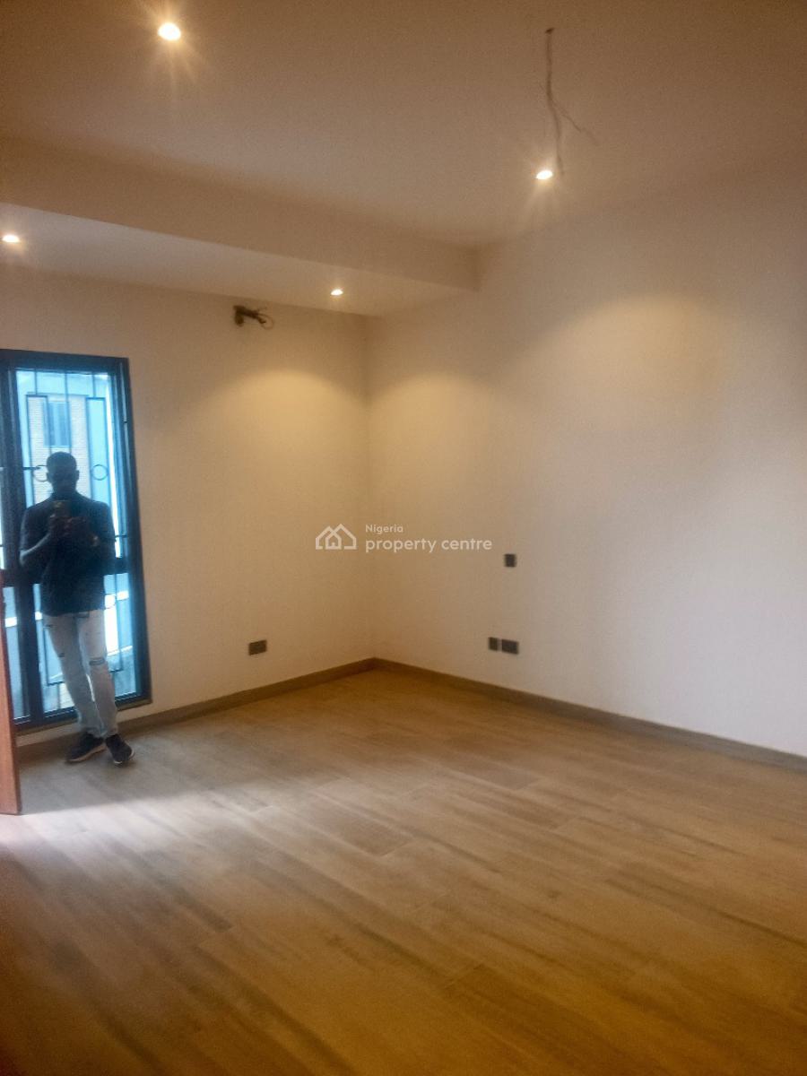 Newly 4 Bedrom Terrace Duplex + Bq + Amenities, Gra Phase 2, Magodo, Lagos, Terraced Duplex for Rent