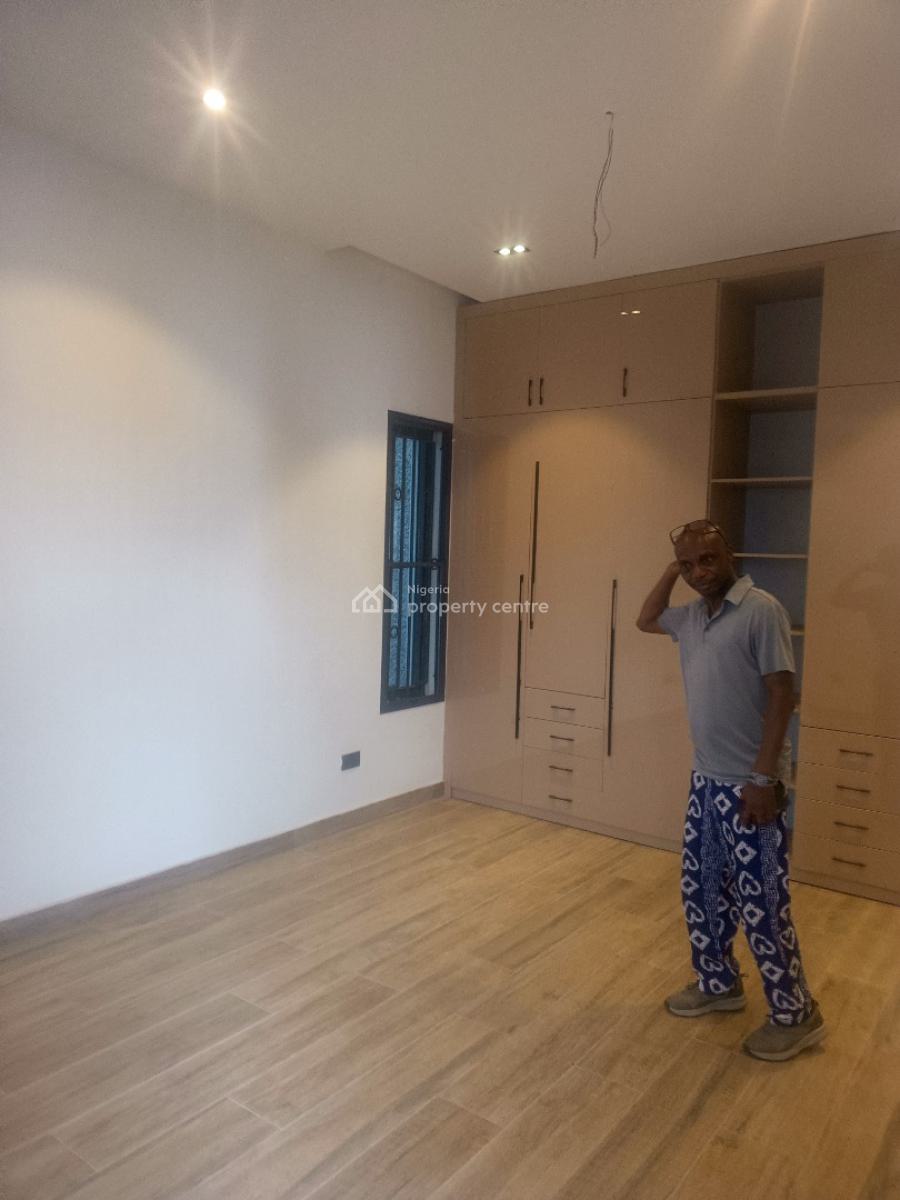 Newly 4 Bedrom Terrace Duplex + Bq + Amenities, Gra Phase 2, Magodo, Lagos, Terraced Duplex for Rent