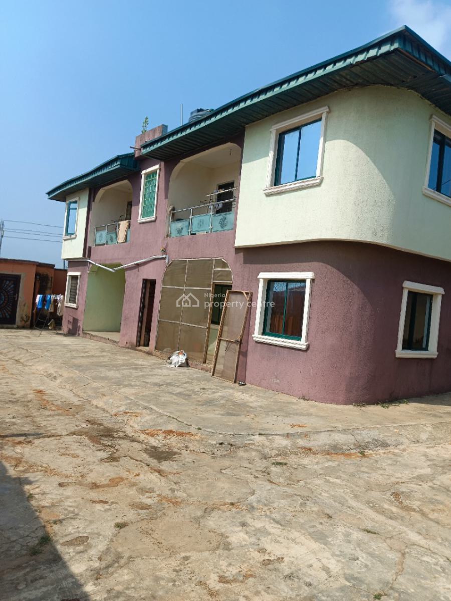 Standard 5 Units Flats Storey Building, Agunfoye Bayeiku, Igbogbo, Ikorodu, Lagos, Block of Flats for Sale
