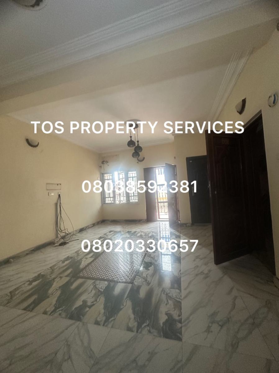 Nice 3 Bedroom Ensuite Apartment, Sabo-alagomeji, Alagomeji, Yaba, Lagos, Flat / Apartment for Rent
