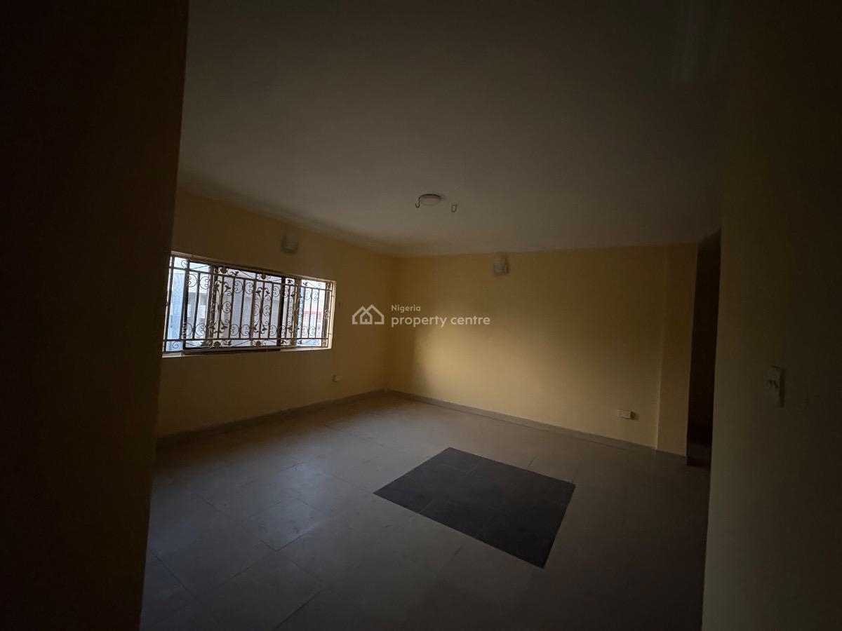 Very Neat 3 Bedroom Flat with Bq for Office Use Service with Ac, Wuse 2, Wuse 2, Abuja, Office Space for Rent