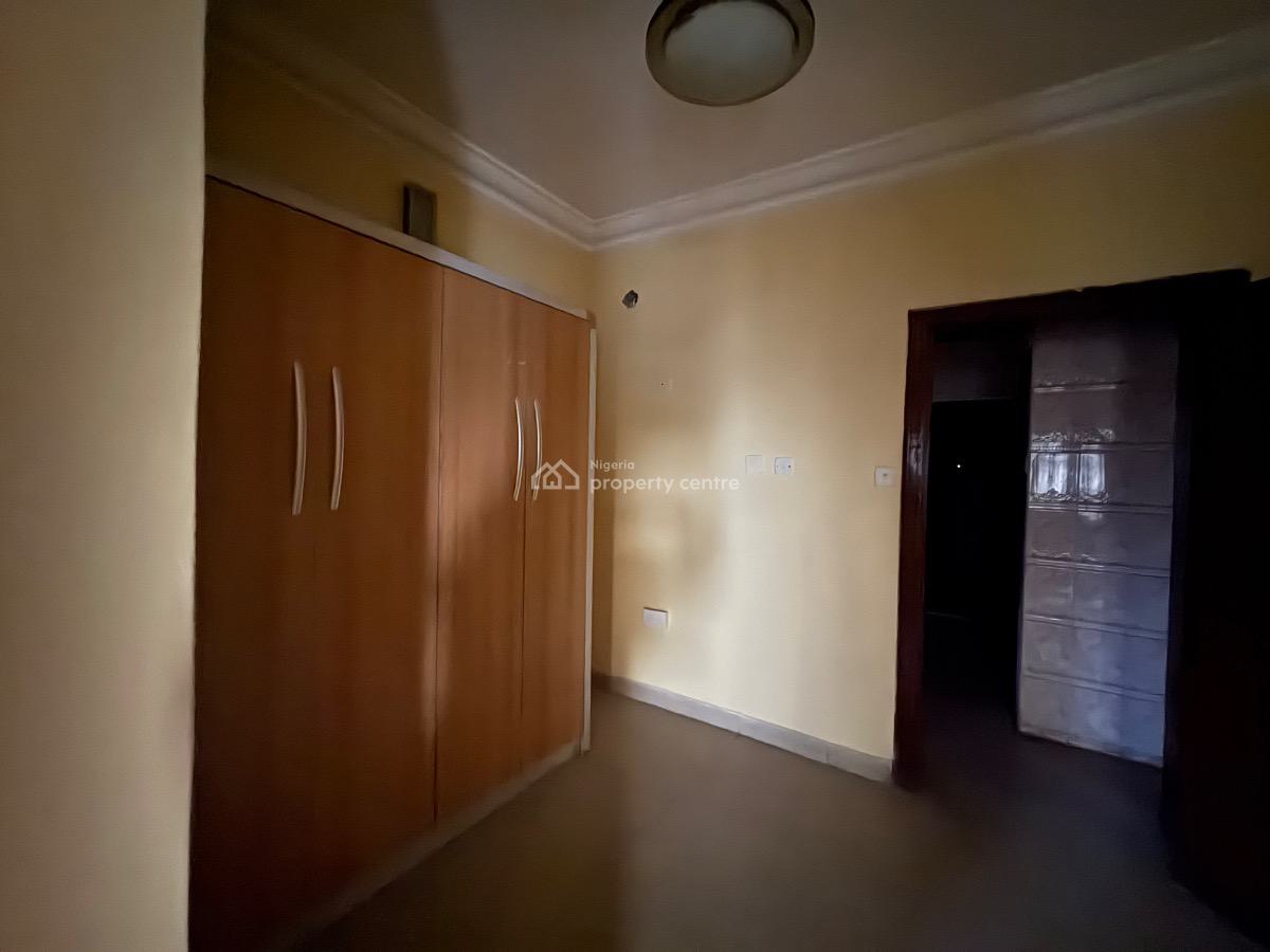 Very Neat 3 Bedroom Flat with Bq for Office Use Service with Ac, Wuse 2, Wuse 2, Abuja, Office Space for Rent