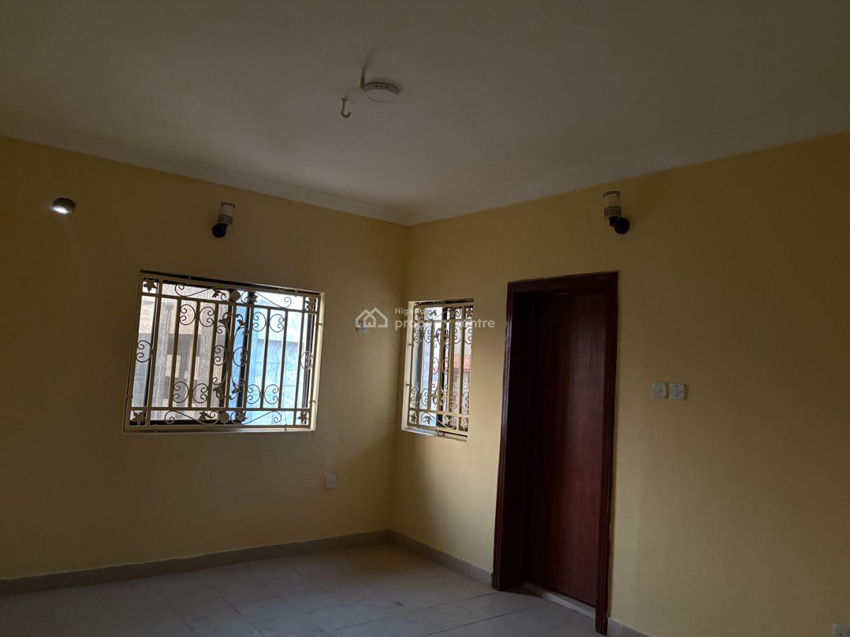 Very Neat 3 Bedroom Flat with Bq for Office Use Service with Ac, Wuse 2, Wuse 2, Abuja, Office Space for Rent