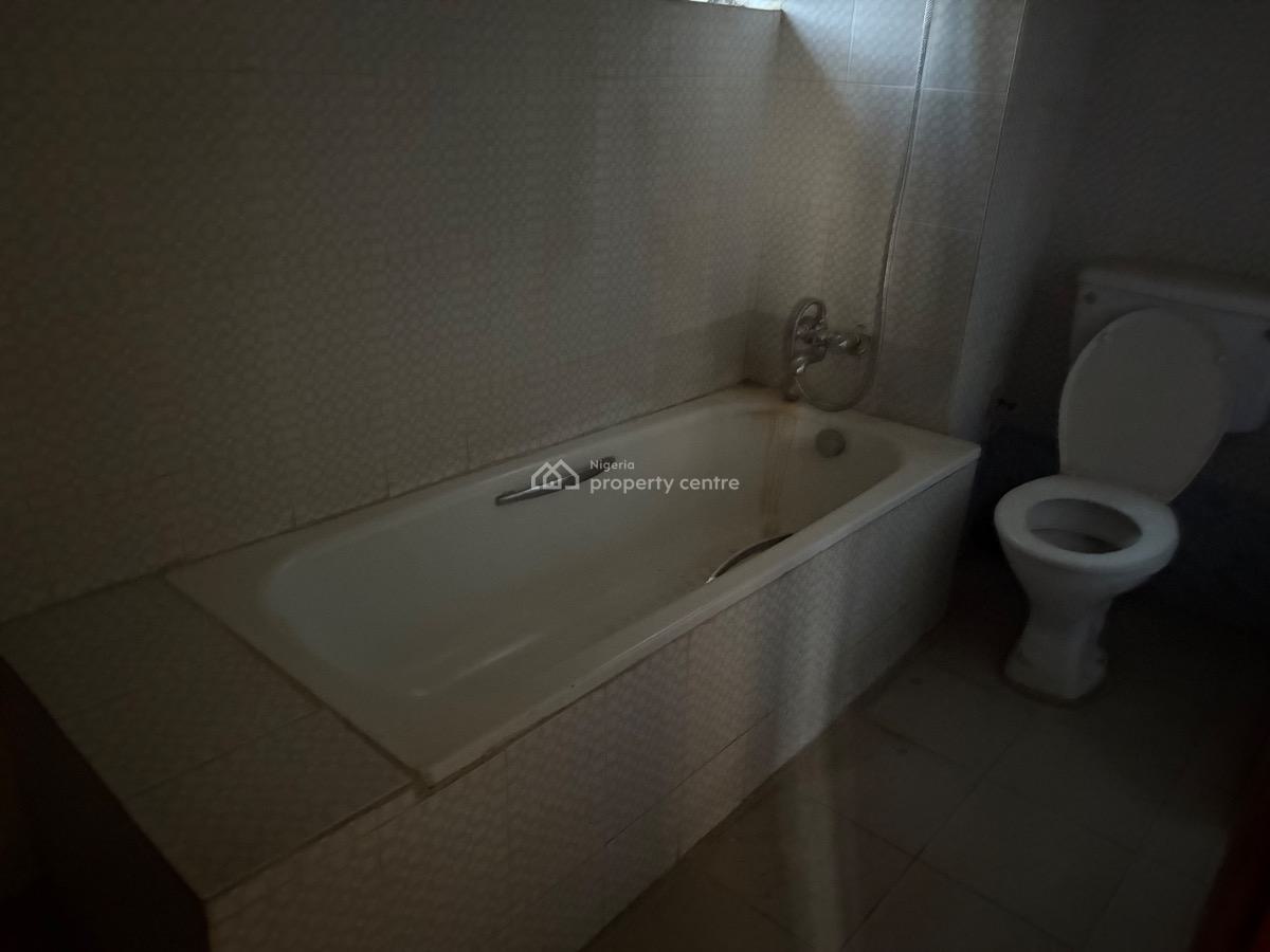 Very Neat 3 Bedroom Flat with Bq for Office Use Service with Ac, Wuse 2, Wuse 2, Abuja, Office Space for Rent