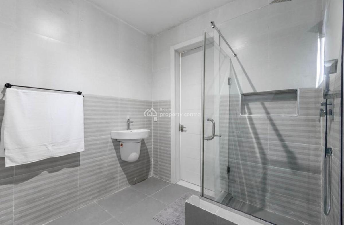 3 Bedroom Apartment, Ologolo, Lekki, Lagos, Flat / Apartment Short Let