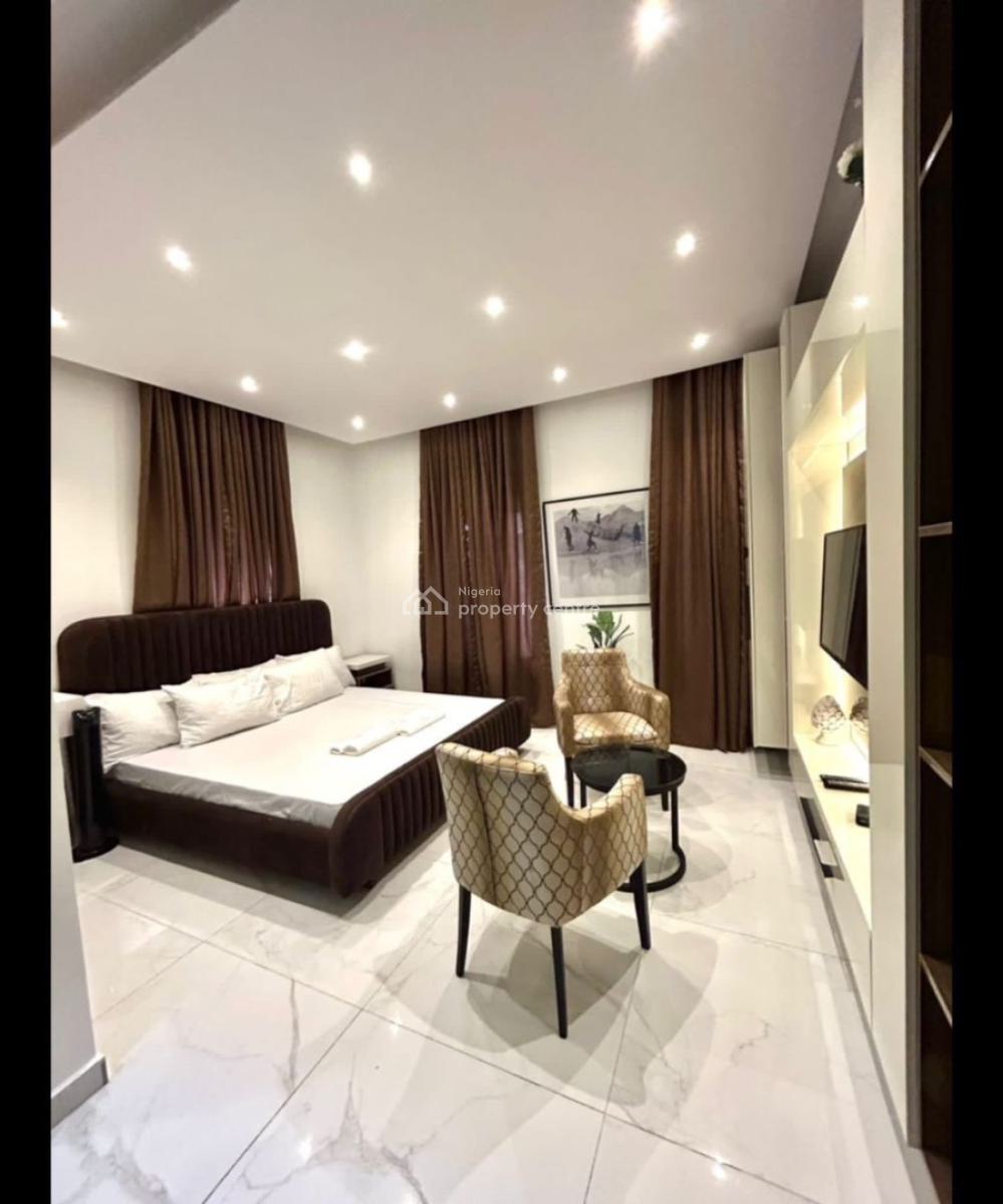Luxury 4 Bedroom Duplex with Snooker, Ps5 & Private Cinema, Lekki, Lagos, House Short Let