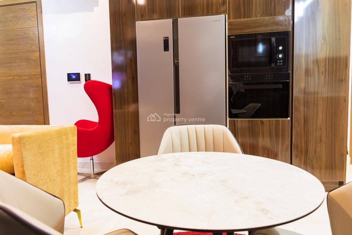 1 Bedroom Apartment, Lekki Phase 1, Lekki, Lagos, Mini Flat (room and Parlour) Short Let