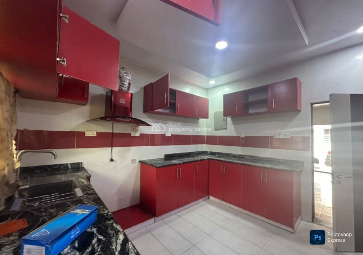 Spacious Cool Duplex with Bq Comes with 24hrs Light & Water Supply, Chevron Drive, Lekki, Lagos, Terraced Duplex for Rent