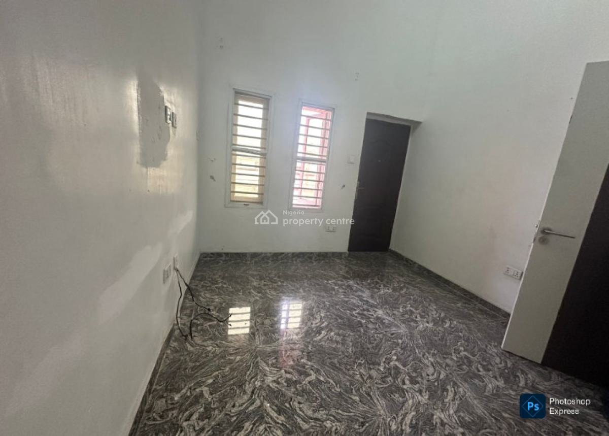 Spacious Cool Duplex with Bq Comes with 24hrs Light & Water Supply, Chevron Drive, Lekki, Lagos, Terraced Duplex for Rent