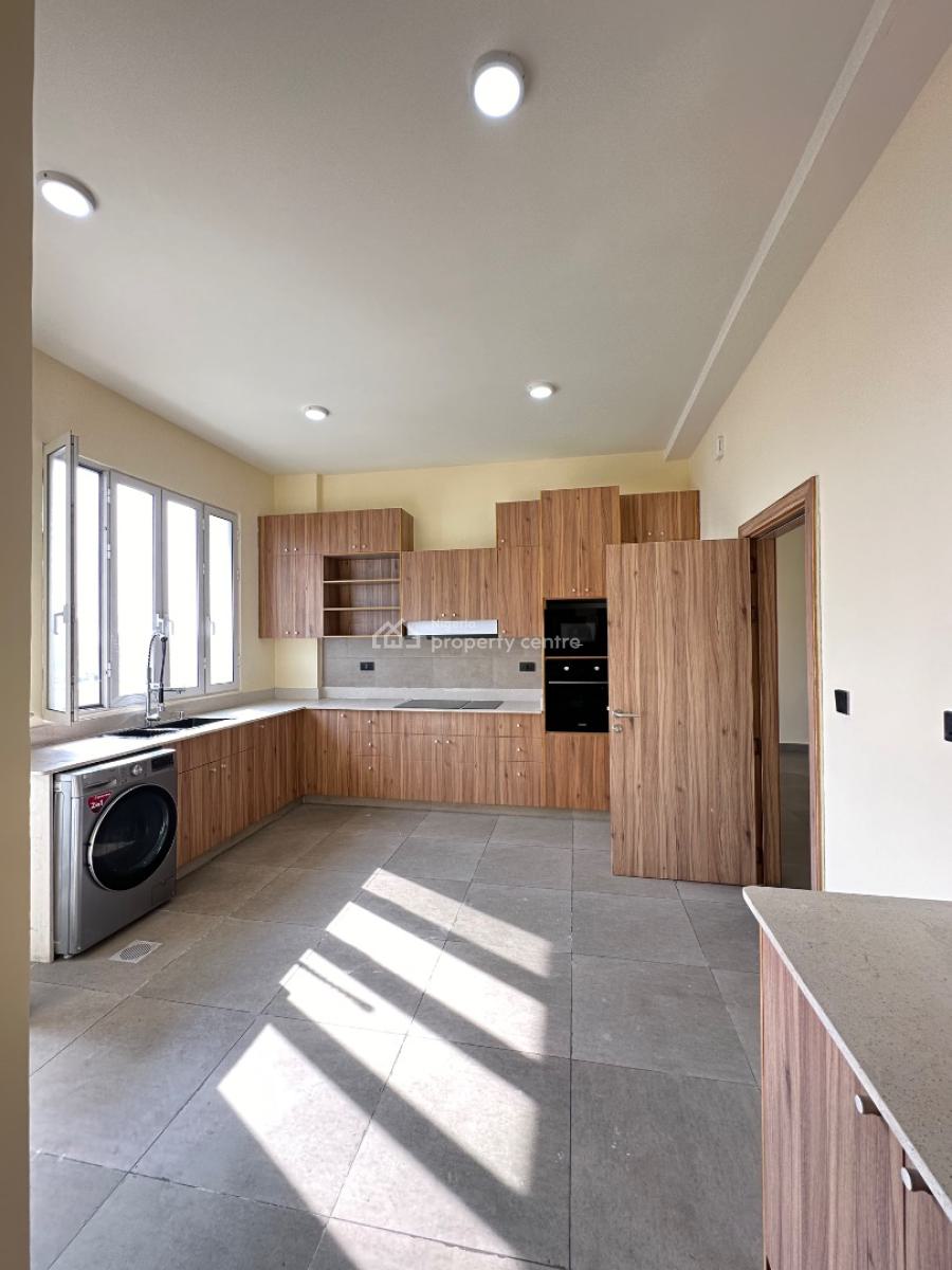 Elegantly Built 3 Bedroom Apartment with Pool, Gym, Bq, Victoria Island, Victoria Island (vi), Lagos, Block of Flats for Sale