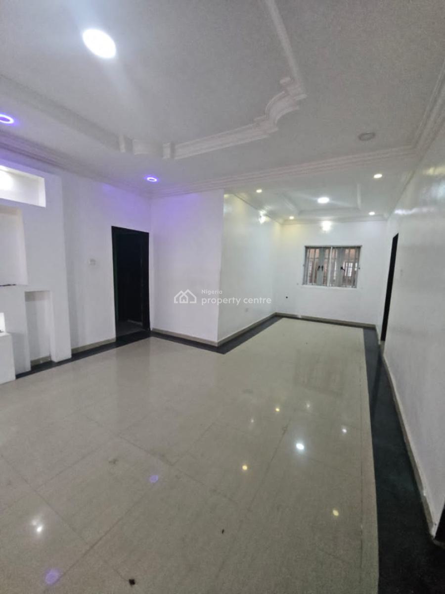 3 Bedroom Flat, Gra Phase 1, Magodo, Lagos, Flat / Apartment for Rent