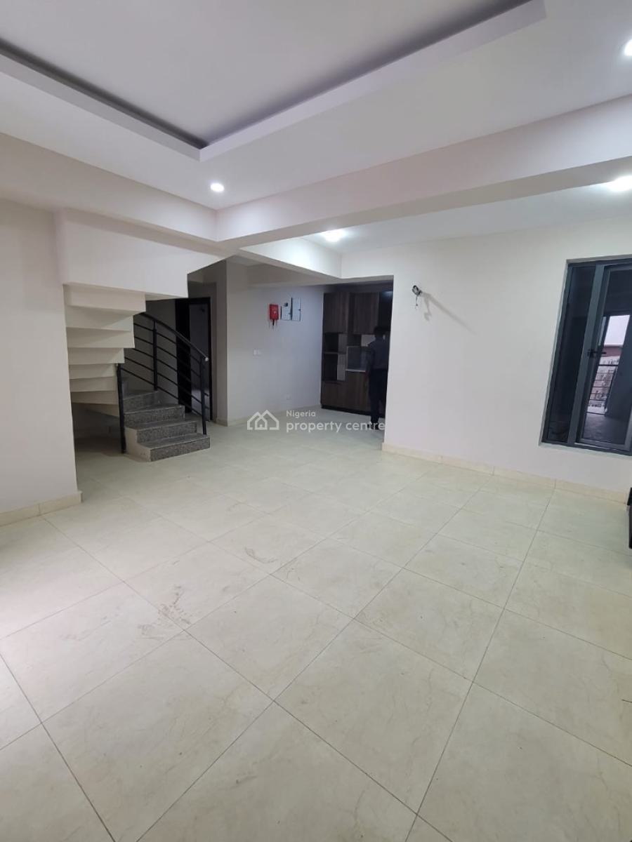 Newly Built 2 Bedroom Apartment, Creeklane Estate, Osapa London Lekki Lagos, Osapa, Lekki, Lagos, Flat / Apartment for Rent