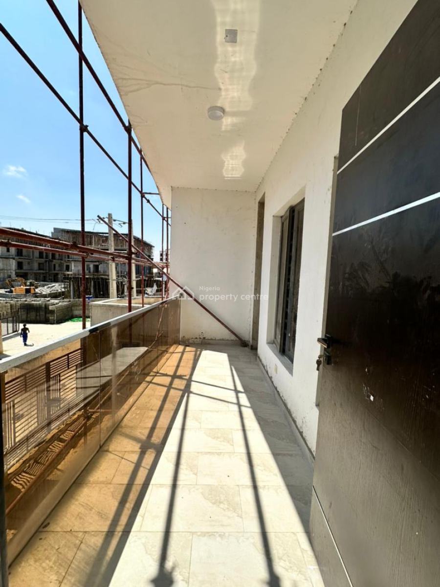 Beautifully Designed 4 Bedroom Apartment with a Study Room and a Bq, Lekki Phase 1, Lekki, Lagos, Flat / Apartment for Sale