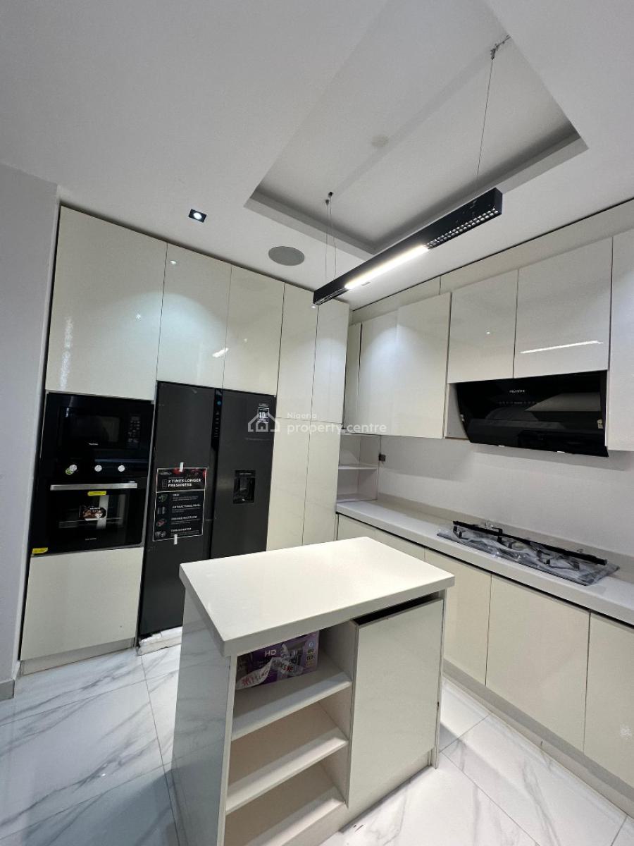 Extremely Luxury 2 Bedroom Apartment with a Swimming Pool, Gym Area, Lekki Phase 1, Lekki, Lagos, Flat / Apartment for Sale