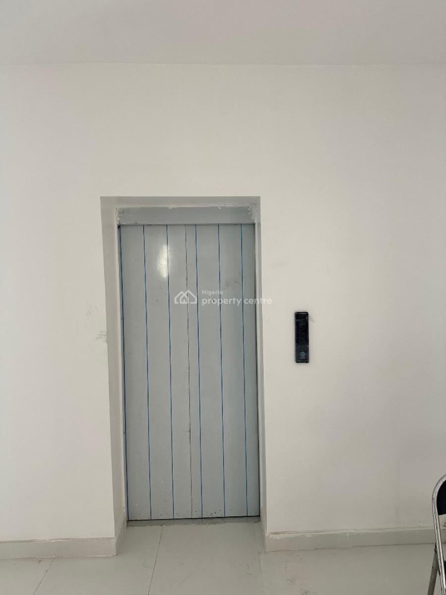 Extremely Luxury 2 Bedroom Apartment with a Swimming Pool, Gym Area, Lekki Phase 1, Lekki, Lagos, Flat / Apartment for Sale