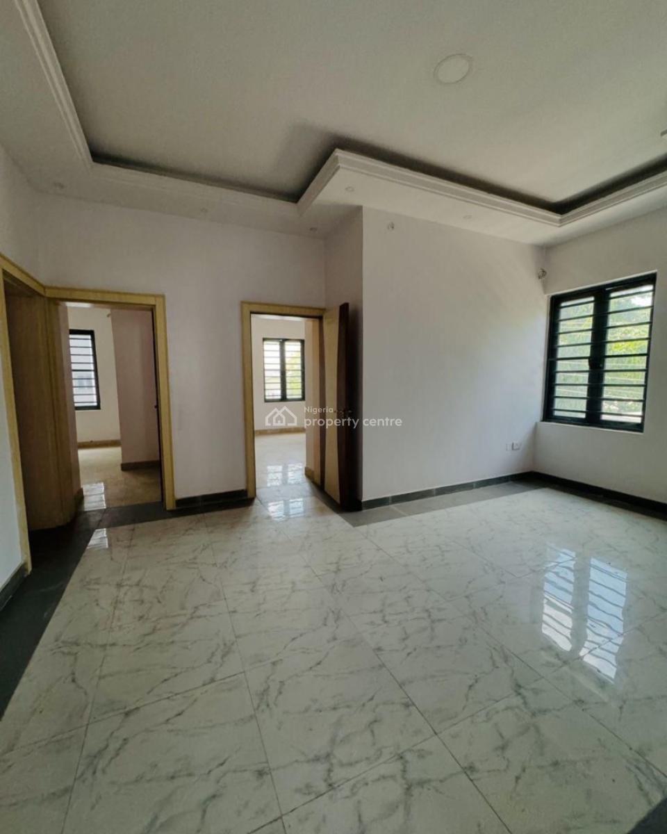 Lovely Built 5 Bedroom Fully Detached Duplex Bolts Bq in an Estate, Gra Phase 2, Magodo, Lagos, Detached Duplex for Sale