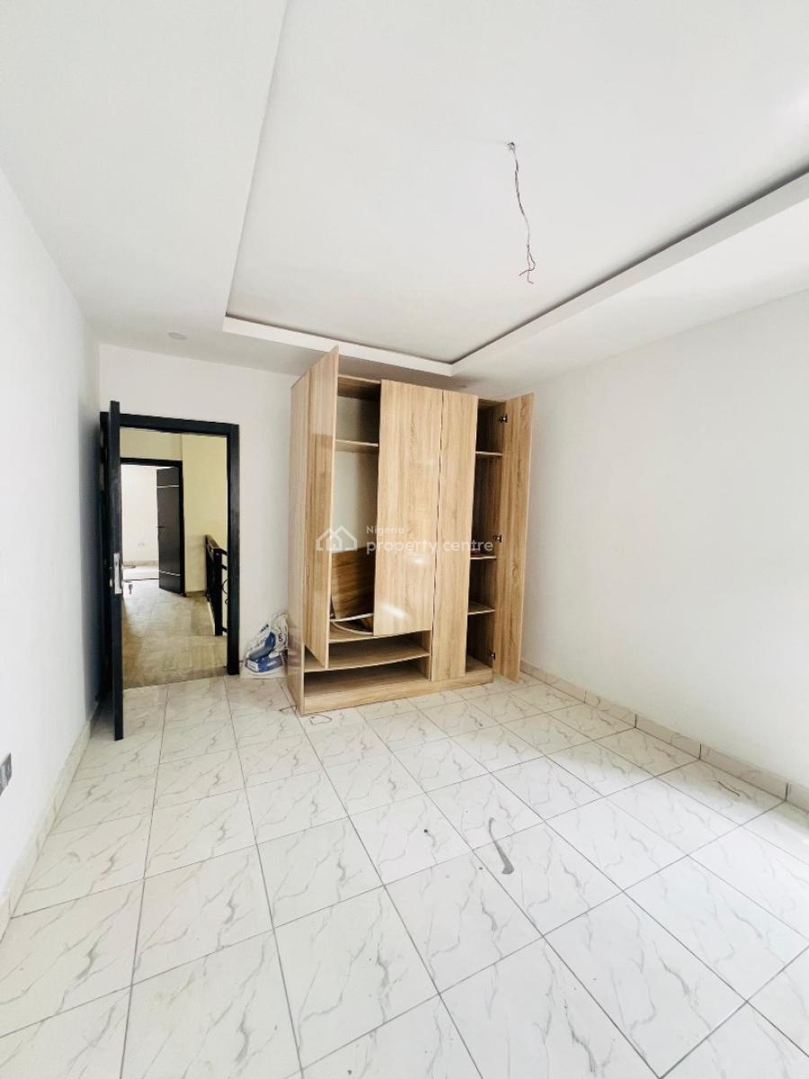 Breathtaking 4 Bedroom Detached Duplex in a Good Neighborhood, Gra Phase 2, Magodo, Lagos, Detached Duplex for Sale