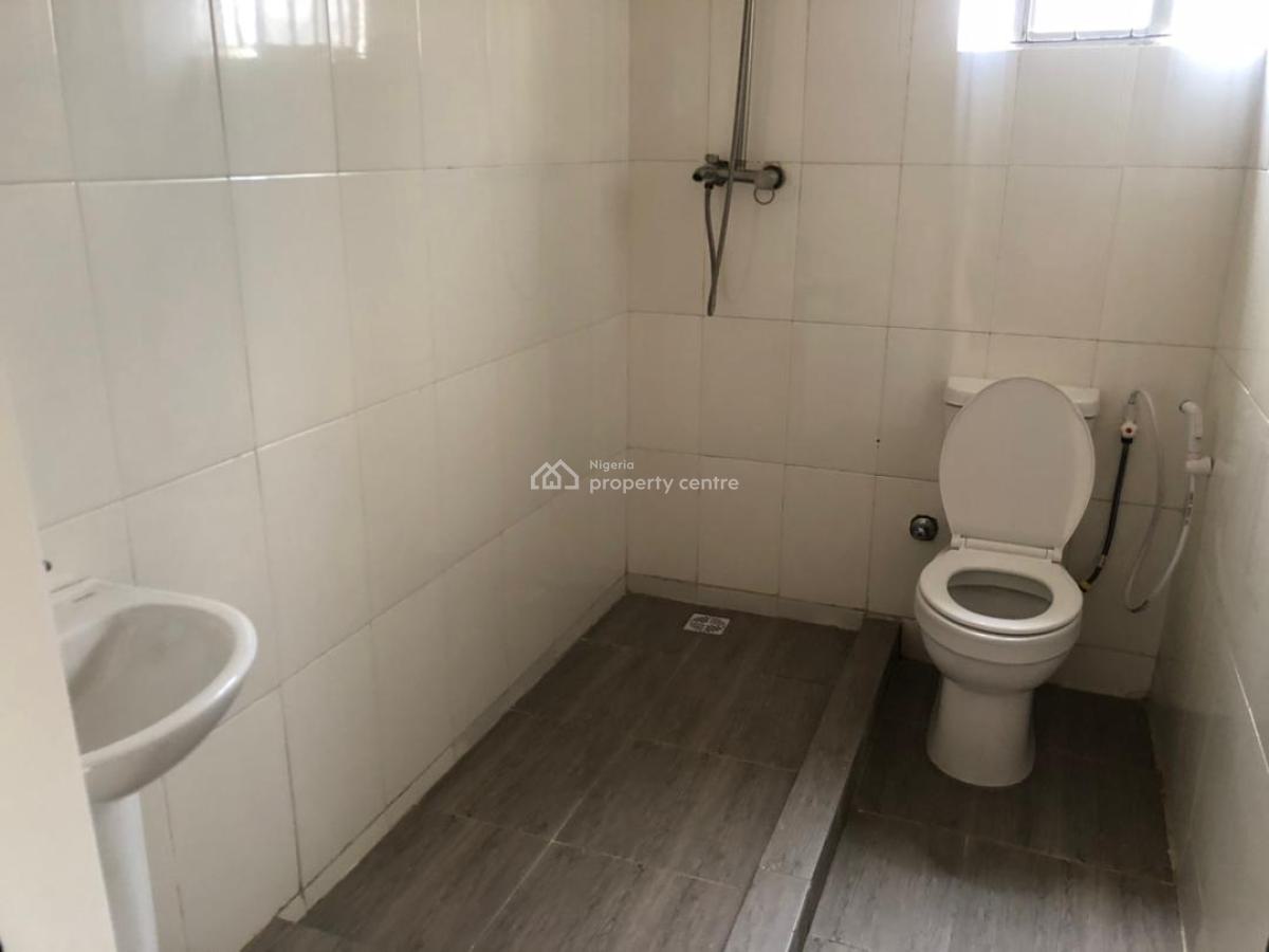 Well Maintained & Spacious 4bedrooms Semi Detached Dupelsx with 2room, in Medina Estate at Gbagada Lagos, Medina, Gbagada, Lagos, Semi-detached Duplex for Rent