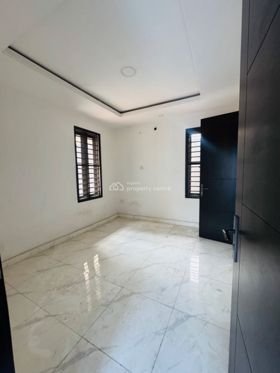 Luxurious Built 2 Bedroom Apartment for Your December Airbnb, Maryland, Lagos, Flat / Apartment for Sale