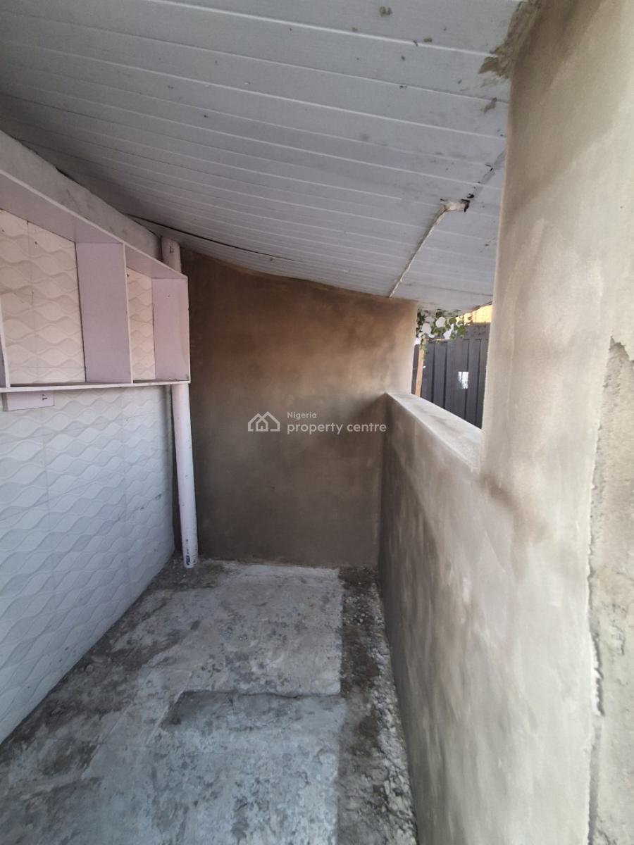 Shop Facing Express, in an Estate, Badore, Ajah, Lagos, Shop for Rent