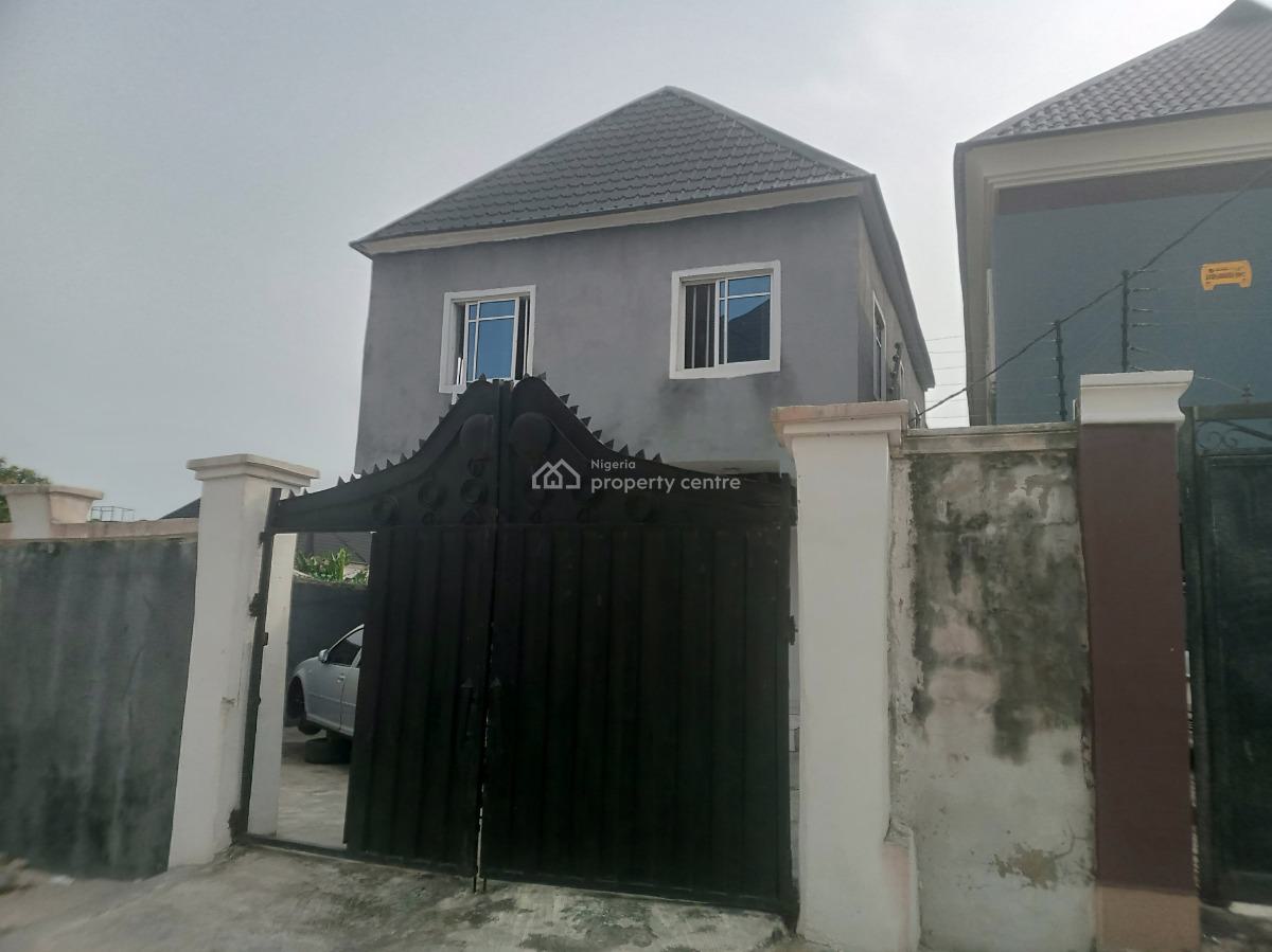 Very Cheap and Sharp 2 Bedroom Apartment Upstairs, Ogunfayo Road Phase 2, Oribanwa, Ibeju Lekki, Lagos, Flat / Apartment for Rent