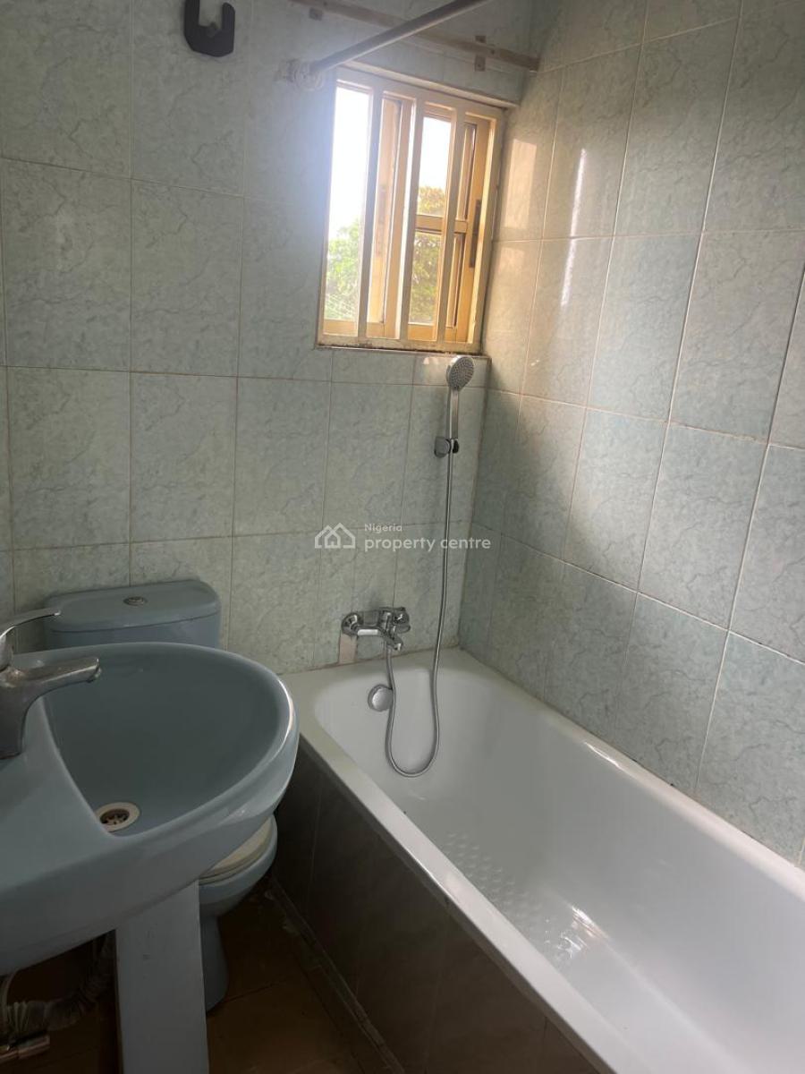 3 Bedroom Flat Apartment, Adeniyi Jones, Ikeja, Lagos, Flat / Apartment for Rent