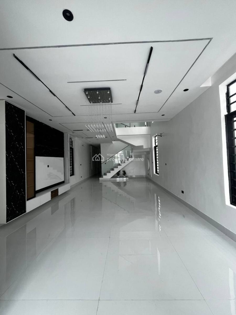 5 Bedroom Detached House with Bq, Second Toll Gate, Lekki Phase 2, Lekki, Lagos, Detached Duplex for Sale