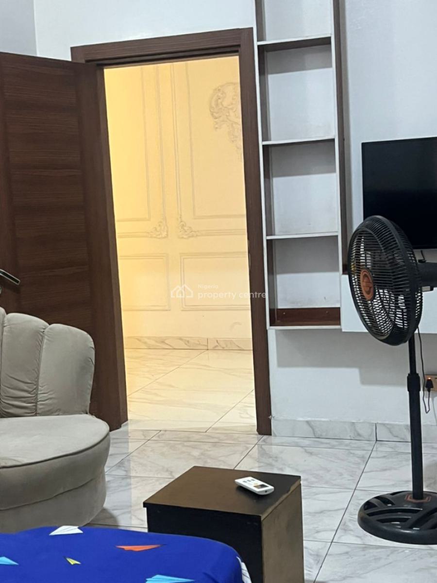 Fully Furnish Mini Flat, Bera Estate Off Chevron Drive, Lekki, Lagos, Mini Flat (room and Parlour) for Rent
