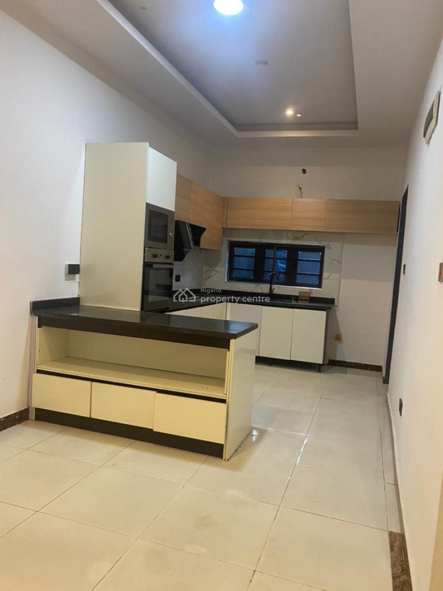 Serviced 4 Bedroom Terrace House with Bq, Off Freedom Way, Lekki Phase 1, Lekki, Lagos, Terraced Duplex for Rent