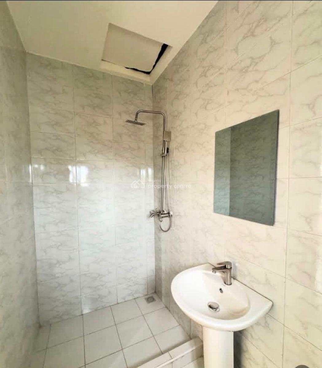 Gorgeous 4 Bedrooms Semi Detached Duplex, Lokogoma District, Abuja, Semi-detached Duplex for Sale