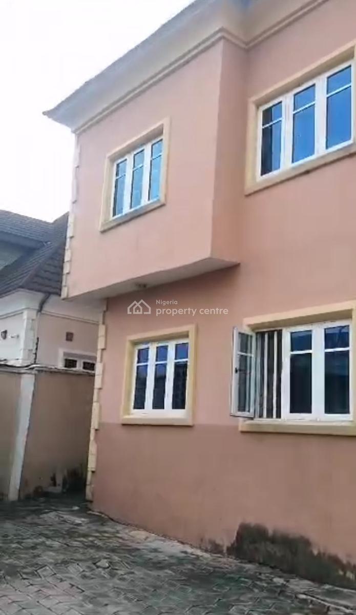 Decent 3 Bedroom Flat Ground Floor, Waterfront Estate, Magodo, Lagos, House for Rent